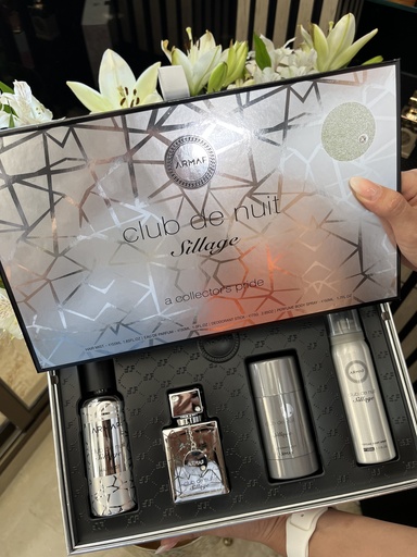 SET 4 Club de nuit Sillage